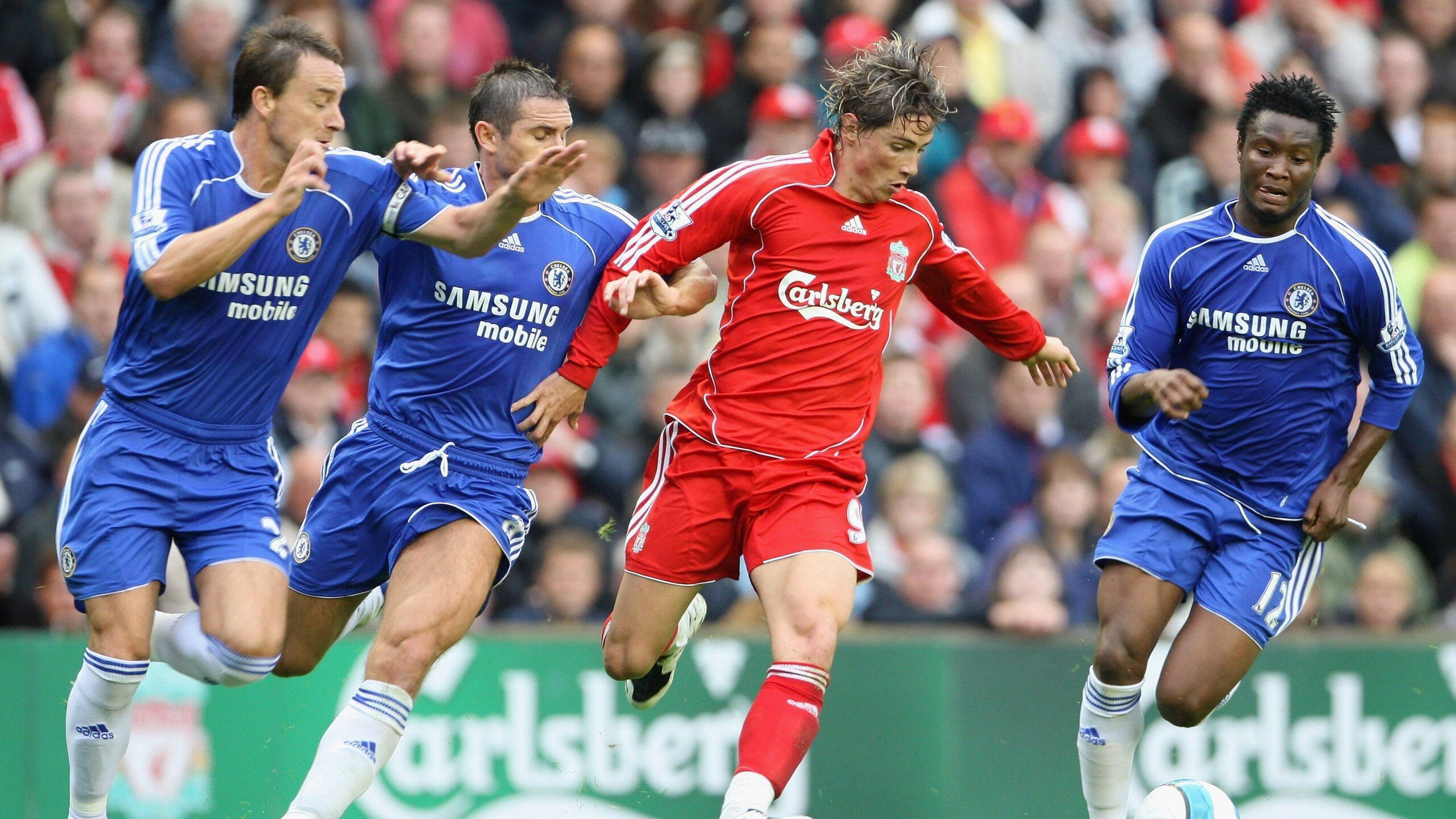 开云体育中国-詹姆斯打出生涯之夜，辽宁队最后时刻击败尼克斯