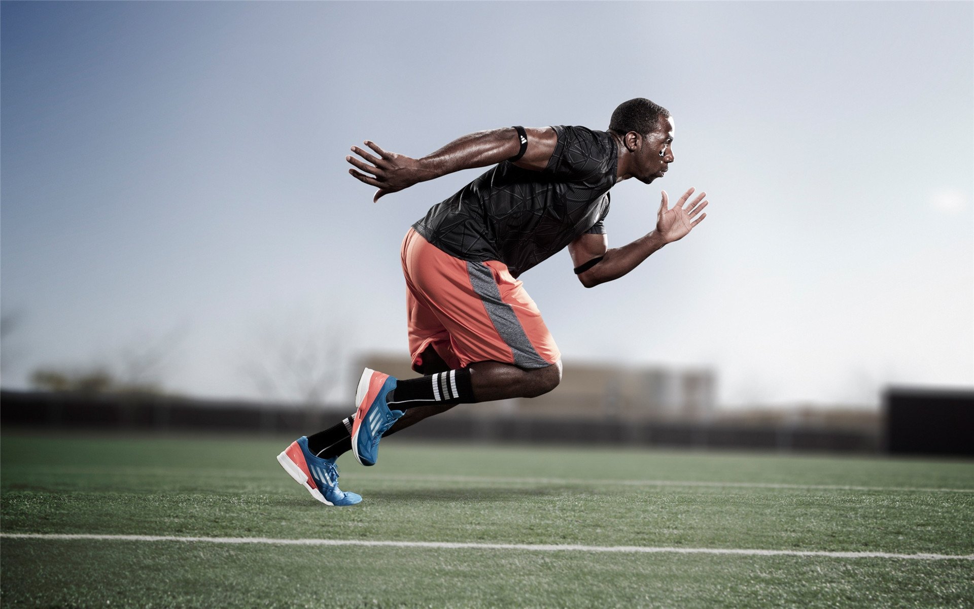 开云体育app-德甲争冠战惊现里昂封锁，当足球战术遇上地缘政治寓言